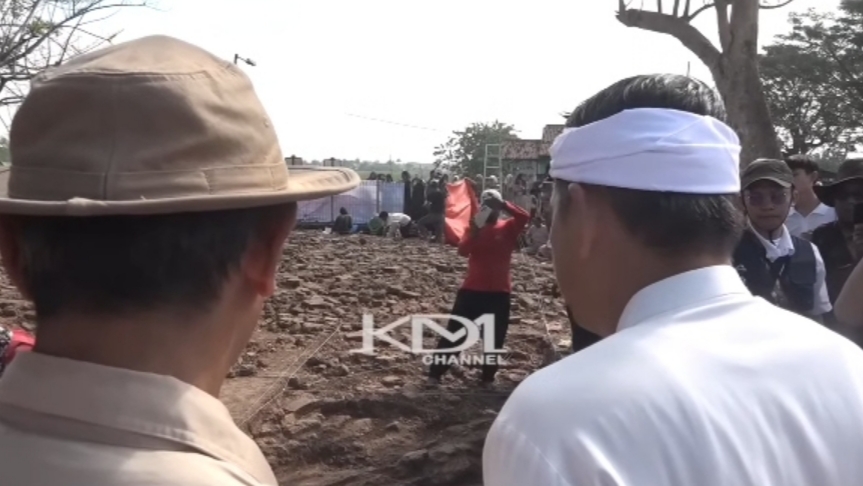 Dedi Mulyadi Tinjau Situs Candi Jiwa Batujaya